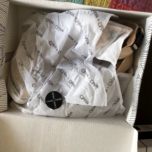 Chase & chloe 💫 heels NWT - Picture 6 of 7